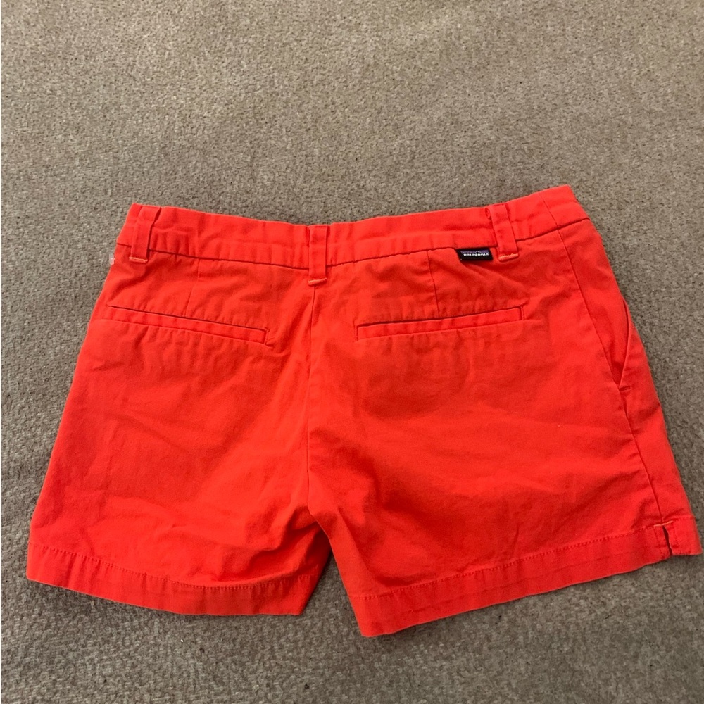 Patagonia Womens Orange Shorts Size 2 (0672)